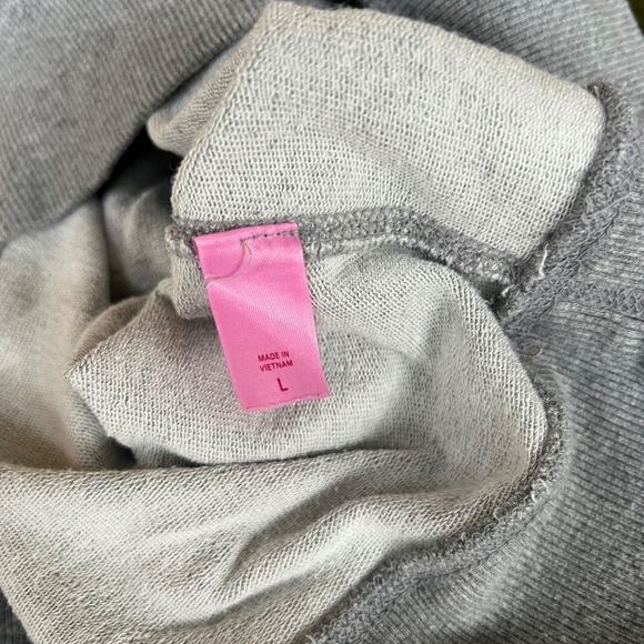 PINK Victoria's Secret Sweatshirt Kangaroo Pockets Gray Size L - Picture 4 of 9